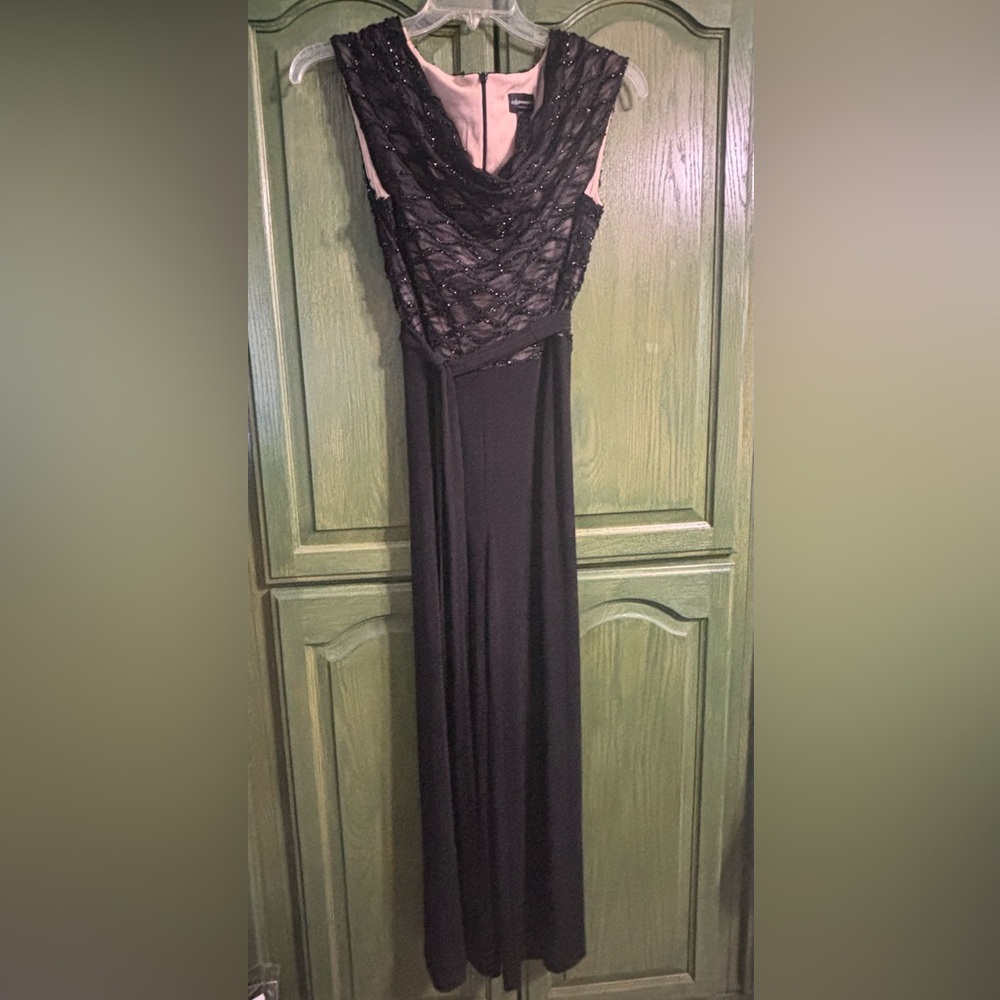 Elegant Black Evening Gown